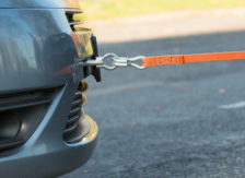 Завести с буксира